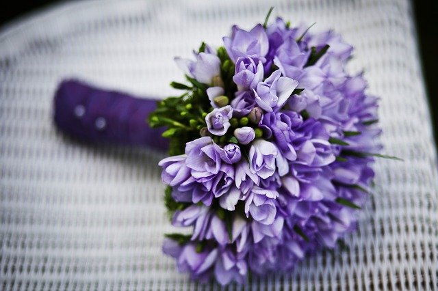 Suitable flowers for the occasion you will attend next