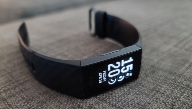 Most Accurate Fitness Trackers of 2021 That You Should Try