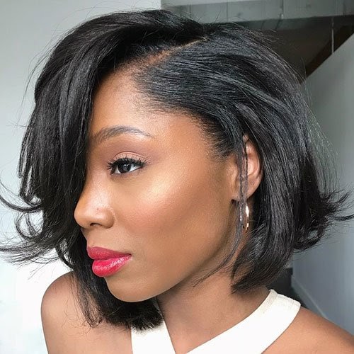 Short Side-Parted Swoopy Bob Hairstyle 
