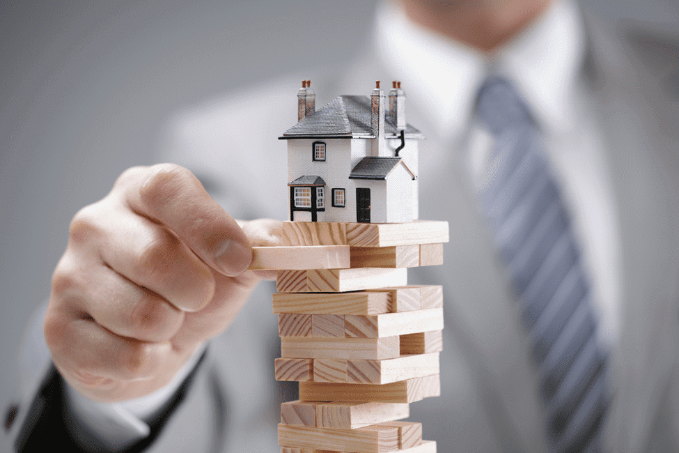 Effective Ways to Reduce Risks When Investing in Real Estate