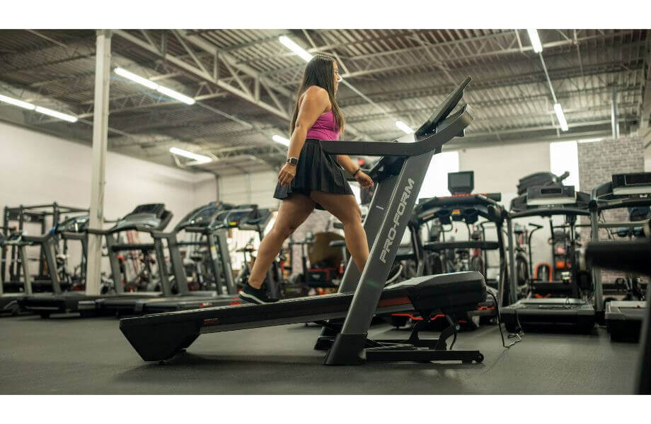 Benefits of Using a Treadmill in a Garage Gym